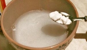 користење на сода бикарбона за зголемување на пенисот